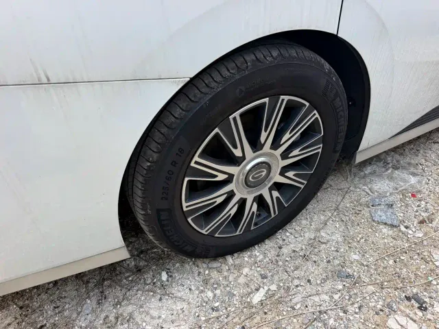 GAC Trumpchi E9 — Фото автомобиля 6