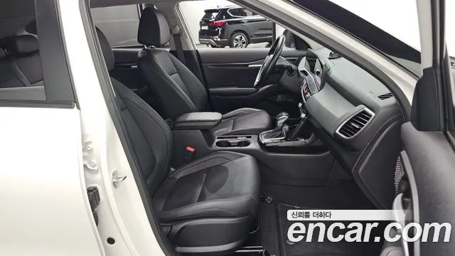 Kia Seltos — Фото автомобиля 10