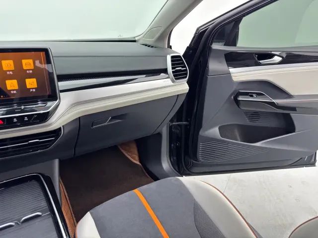 Volkswagen ID.6 Crozz — Фото автомобиля 12