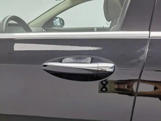 Mercedes-Benz E-Class — Фото автомобиля 18