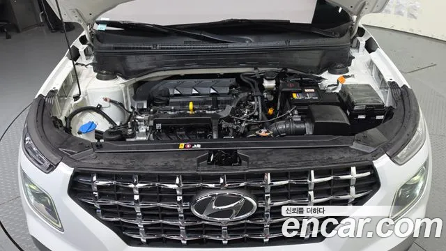 Hyundai Venue — Фото автомобиля 6