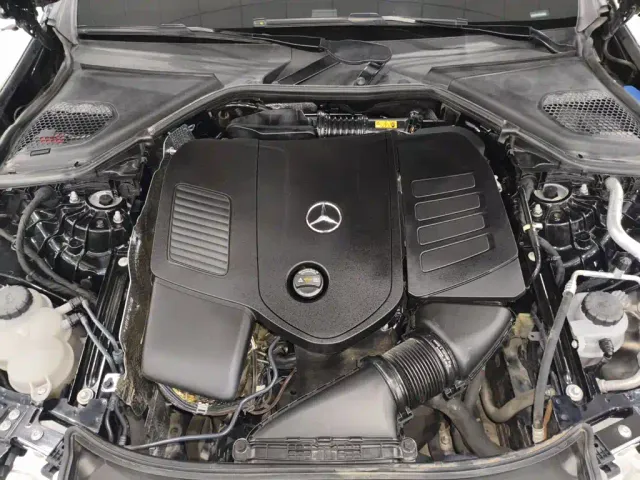 Mercedes-Benz E-Class — Фото автомобиля 15