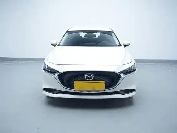 Фотография автомобиля — Mazda Axela