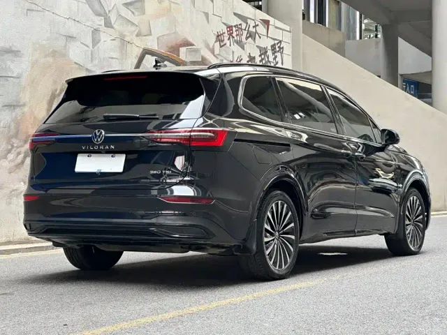 Volkswagen Viloran 2023 Facelift 380TSI Premium Edition — Фото автомобиля 5