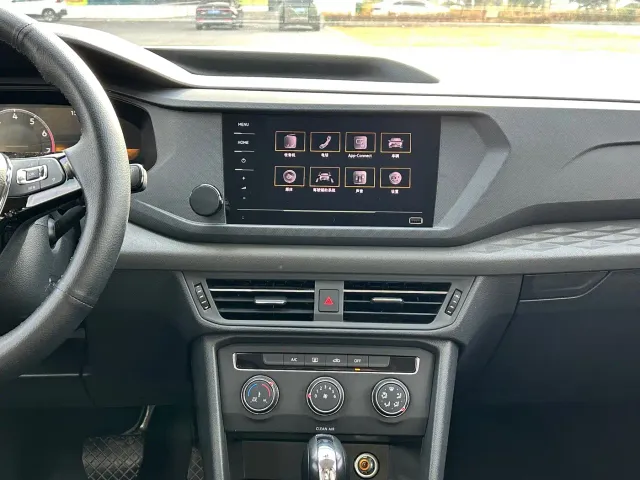 Volkswagen Tharu — Фото автомобиля 18