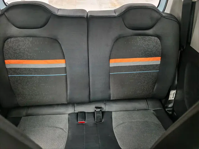 Wuling Hongguang Mini EV — Фото автомобиля 13