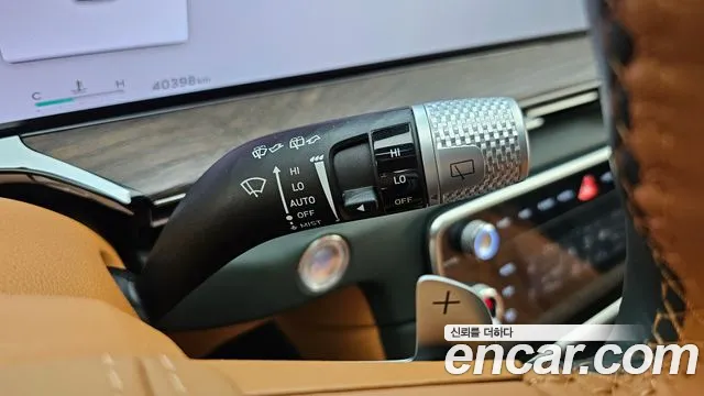 Genesis GV80 — Фото автомобиля 16