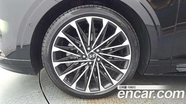 Hyundai Grandeur GN7 — Фото автомобиля 5
