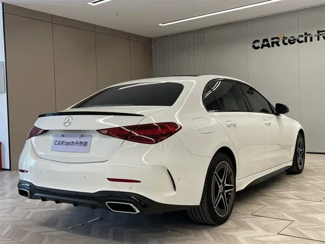 Mercedes-Benz C-Class — Фото автомобиля 5