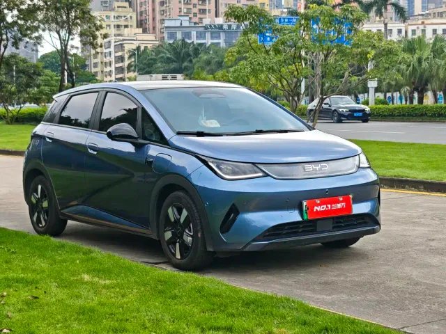 BYD Dolphin — Фото автомобиля 3