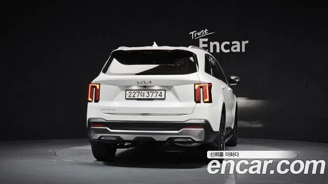 Kia Sorento — Фото автомобиля 4