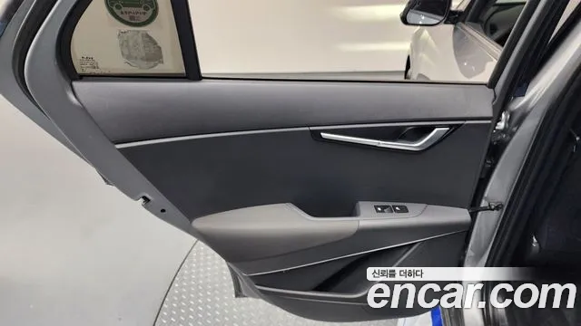 Kia Niro All Niro EV Earth — Фото автомобиля 23