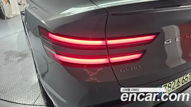 Genesis GV80 — Фото автомобиля 19