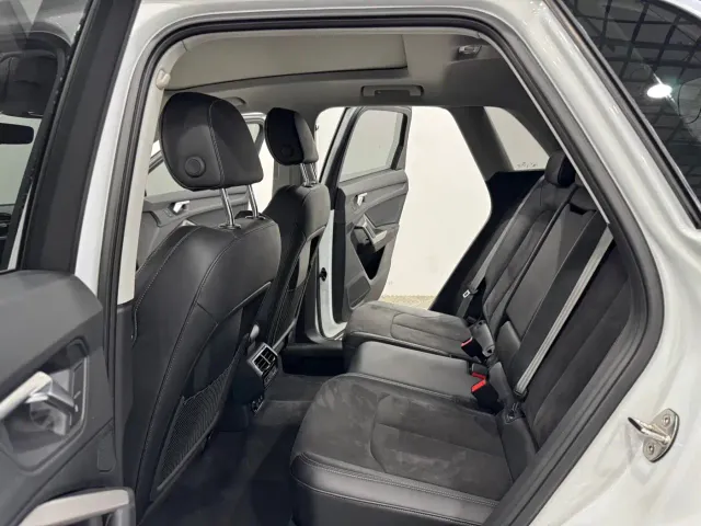 Audi Q3 — Фото автомобиля 6
