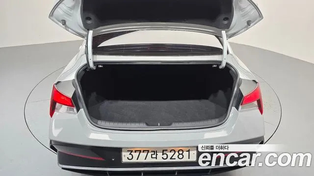 Hyundai Avante — Фото автомобиля 22