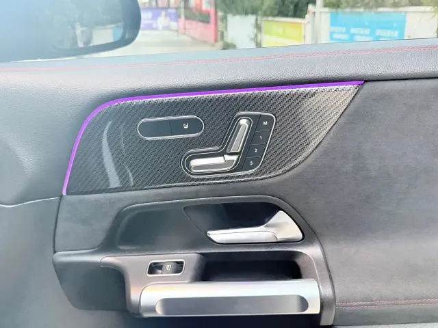 Mercedes-Benz GLB AMG — Фото автомобиля 23