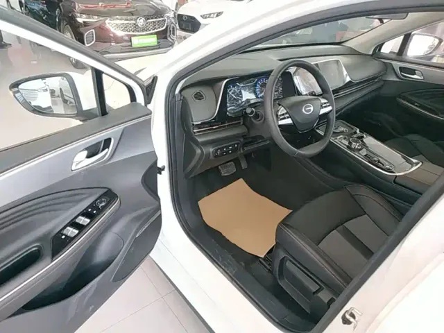GAC Aion S — Фото автомобиля 15