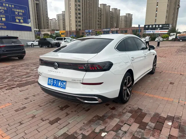 Volkswagen Lamando — Фото автомобиля 4