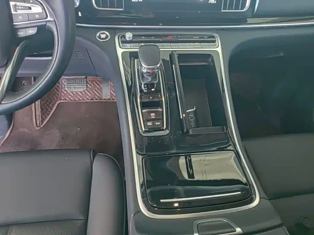 GAC Trumpchi M8 — Фото автомобиля 13