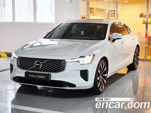 Фотография автомобиля — Volvo S90