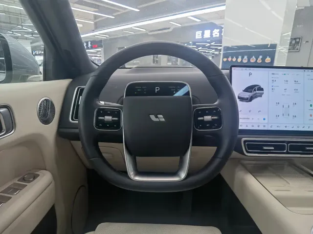 Li Auto L9 — Фото автомобиля 8
