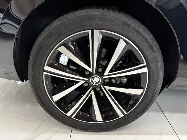 Skoda Superb — Фото автомобиля 22