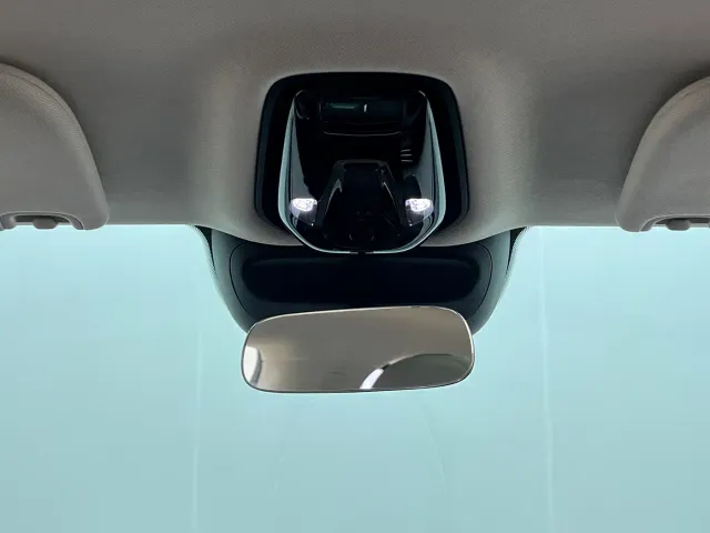 IM Motors LS6 — Фото автомобиля 24