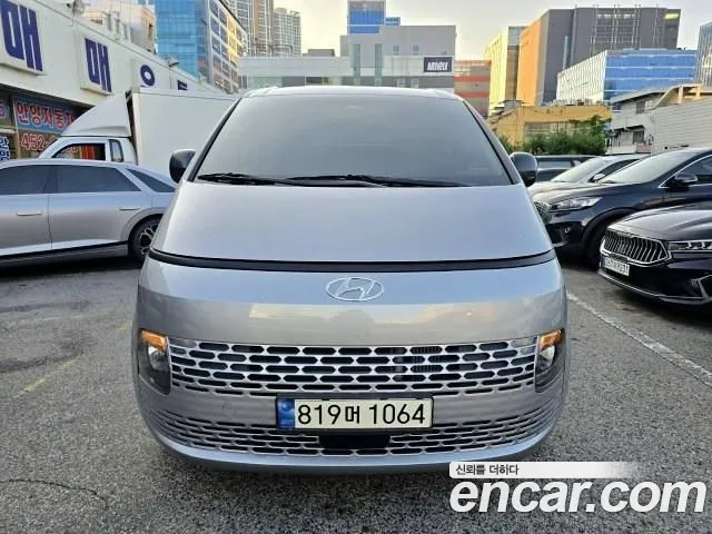Hyundai Staria Staria Карго 3 места — Фото автомобиля 2