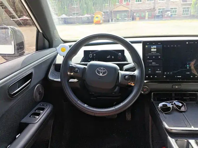 Toyota BoZhi 3X — Фото автомобиля 15
