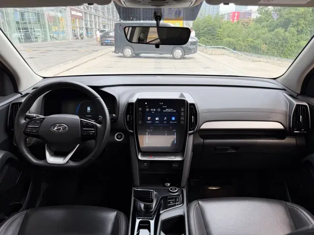 Hyundai ix35 — Фото автомобиля 9