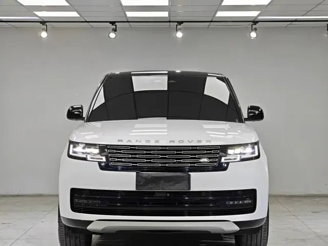 Фотография автомобиля — Land Rover Range Rover