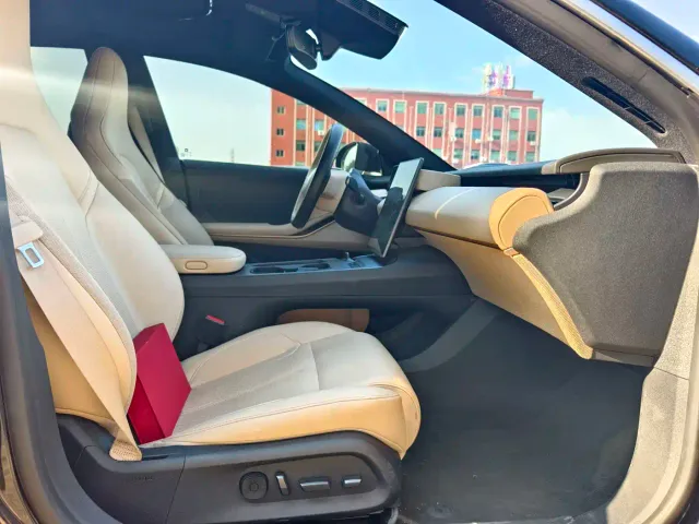 Nio ET5 Touring — Фото автомобиля 14