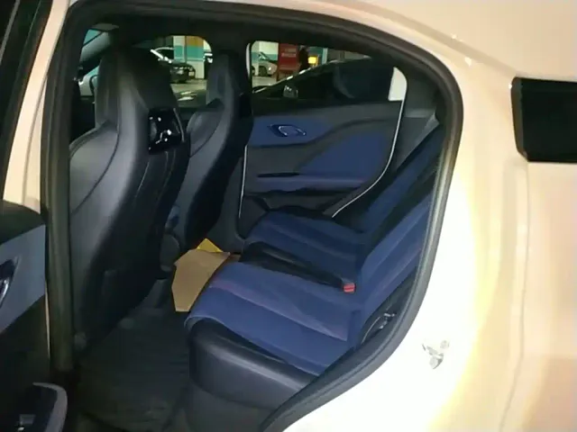 BYD Seagull — Фото автомобиля 16