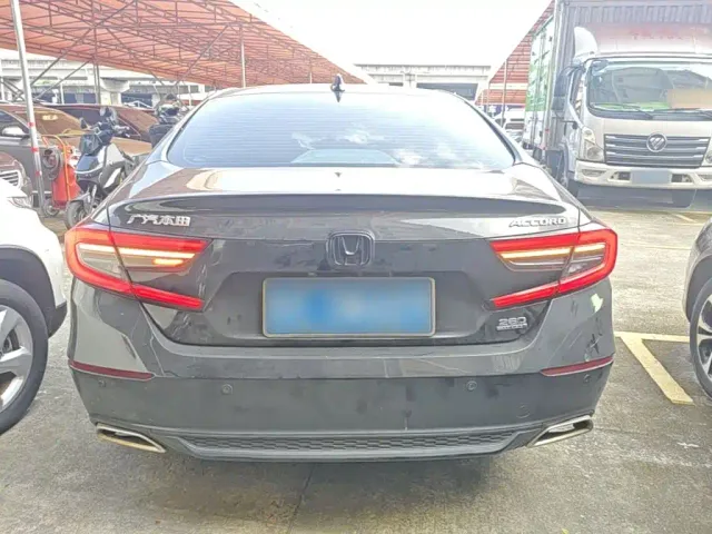 Honda Accord — Фото автомобиля 5