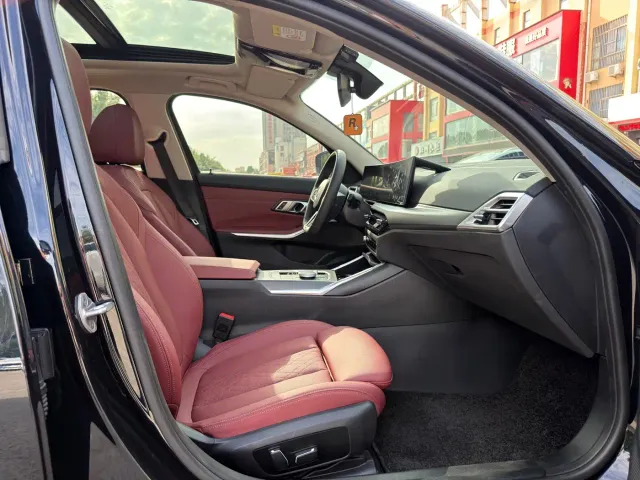 BMW i3 — Фото автомобиля 12