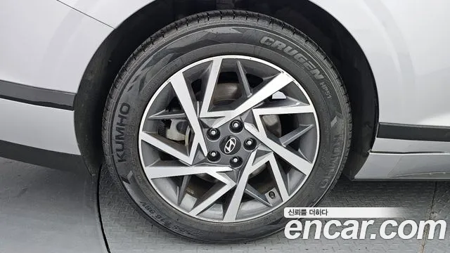 Hyundai Grandeur Grandeur (GN7) 3.5 LPG 2WD (Такси) — Фото автомобиля 5