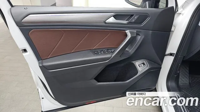 Volkswagen Tiguan — Фото автомобиля 20