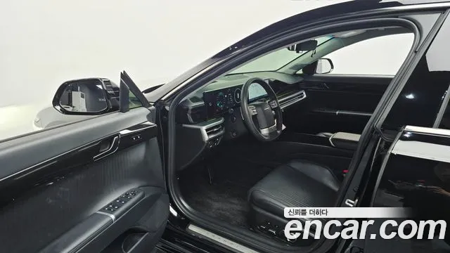 Hyundai Grandeur Grandeur (GN7) 3.5 Бензин 2WD — Фото автомобиля 9