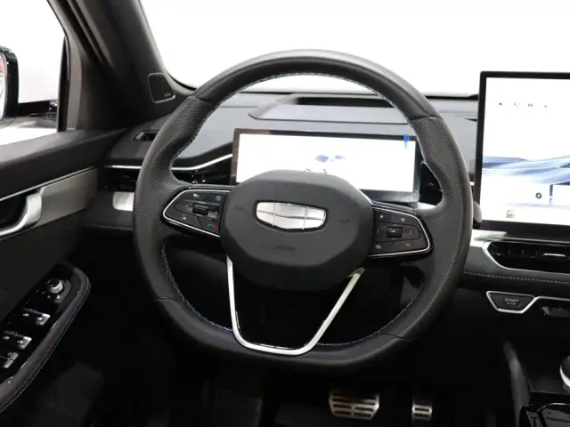 Geely Xingrui — Фото автомобиля 12