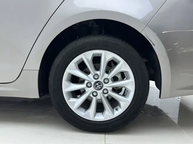 Toyota Corolla — Фото автомобиля 11