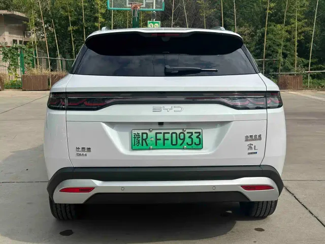 BYD Song L DM-i — Фото автомобиля 9