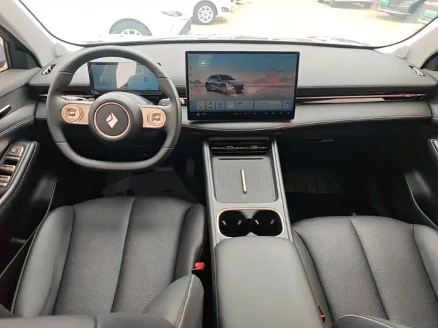 Baojun Yunhai — Фото автомобиля 9