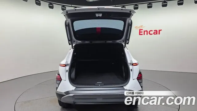 Hyundai Kona — Фото автомобиля 25