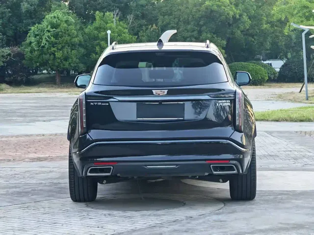 Cadillac XT5 — Фото автомобиля 6