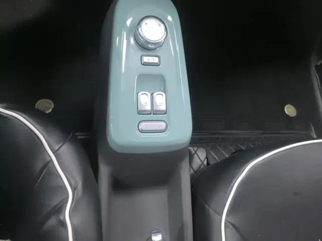 Changan Lumin — Фото автомобиля 16
