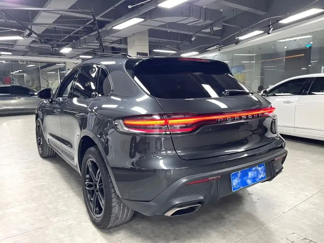 Porsche Macan — Фото автомобиля 4