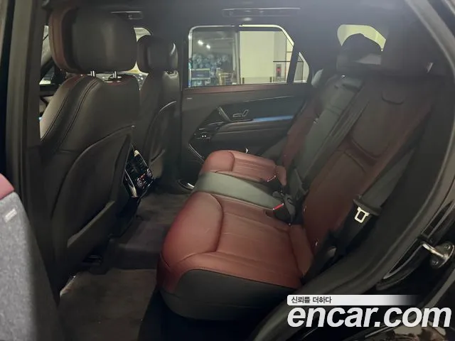 Land Rover Range Rover Sport — Фото автомобиля 8