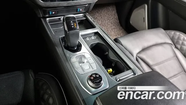 KG_Mobility_Ssangyong Rexton — Фото автомобиля 9