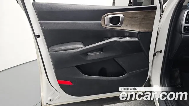 Kia Sorento Sorento 4-е поколение Бензин 2.5T 2WD — Фото автомобиля 22