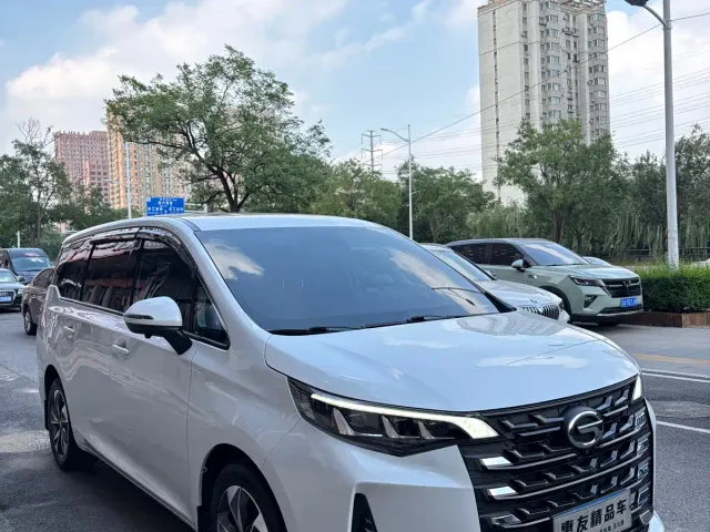 GAC Trumpchi M6 — Фото автомобиля 3